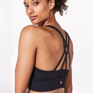 Lululemon Energy Bra Long Line Size 6 Black Criss Cross Back Sports Bra B/C Cup